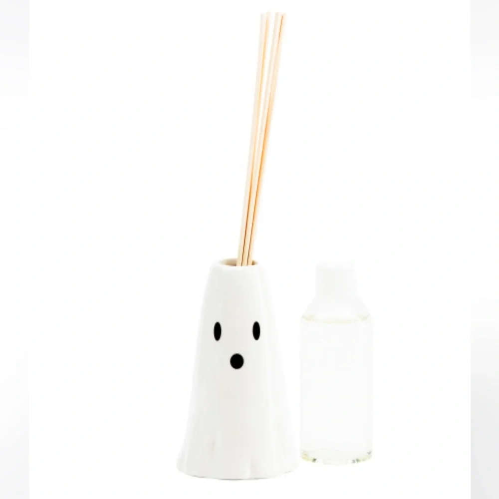 NWT 120ml Ghost Diffuser in Box